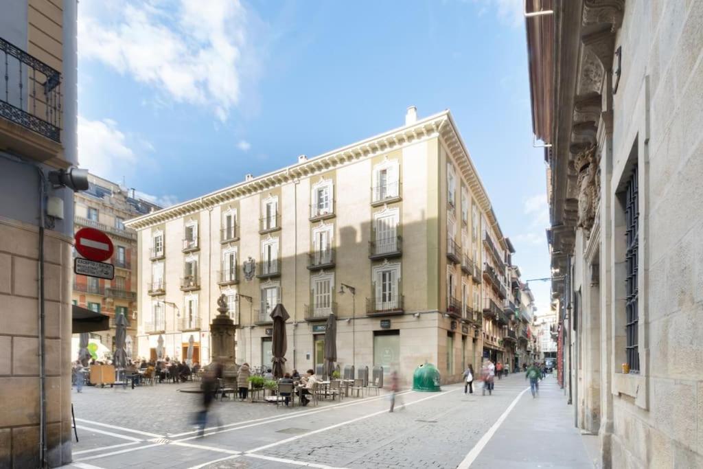 El Balcon De San Anton By Clabao * Pamplona
